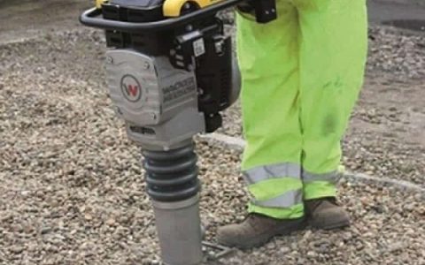 BMC - Locação de Máquinas e Equipamentos em Cajamar e Santana de Parnaíba